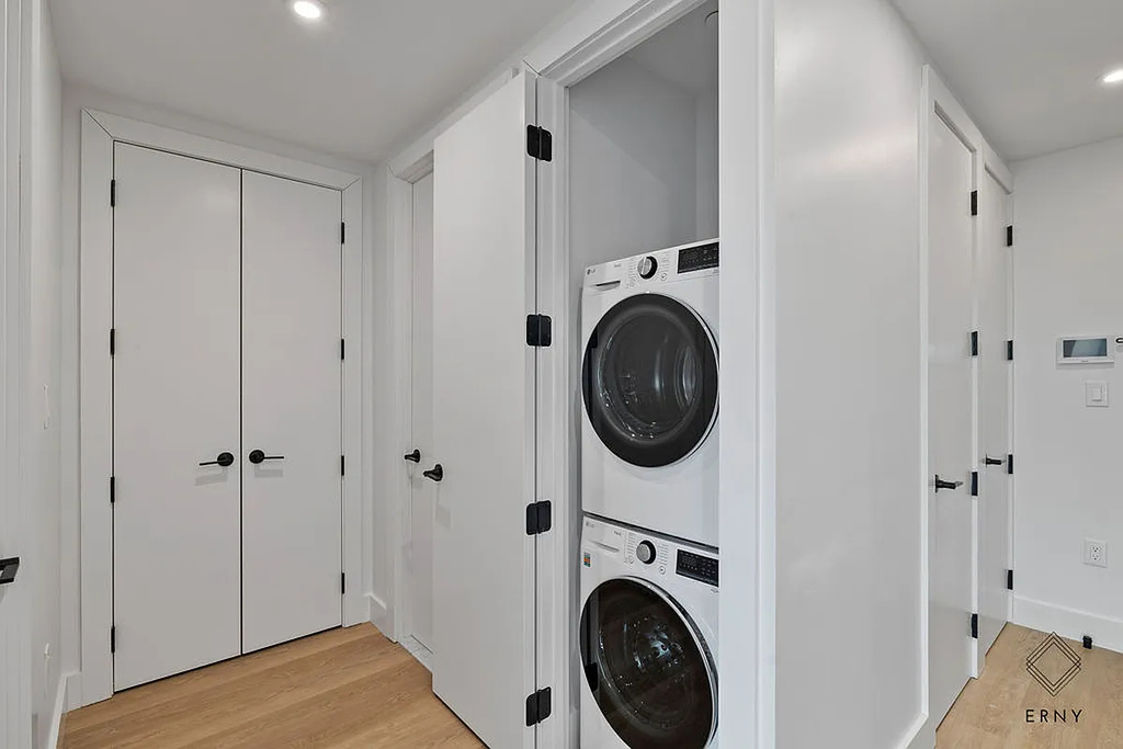 80 Linden Blvd - Photo 9