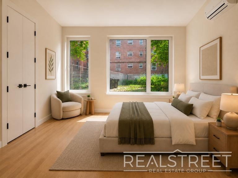 729 Rogers Avenue - Photo 3