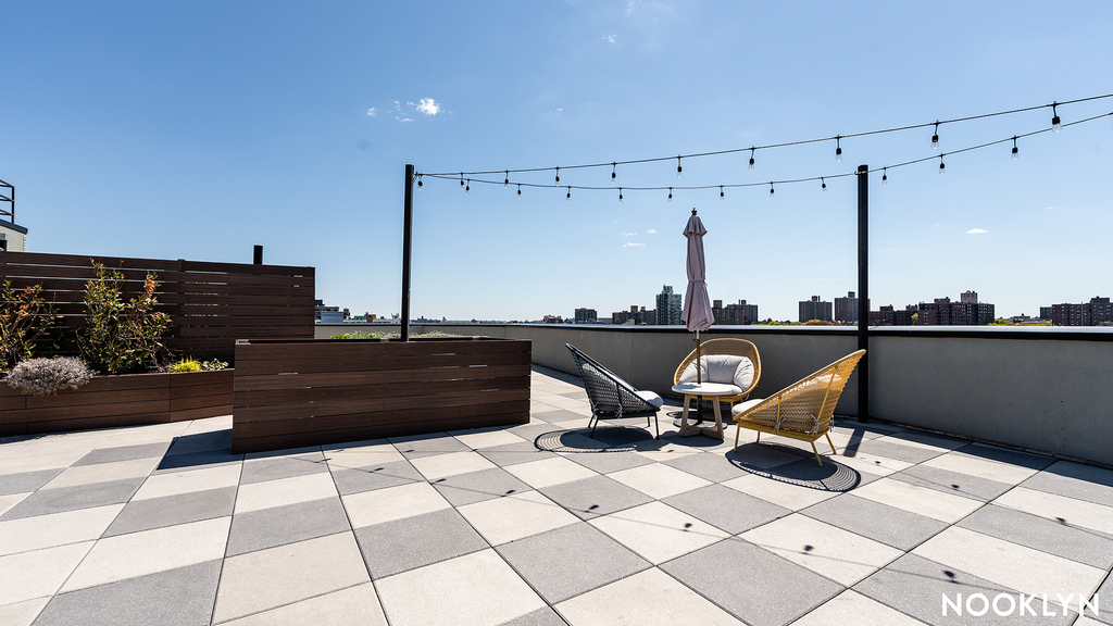 58 Vanderbilt Ave 11205 - Photo 6