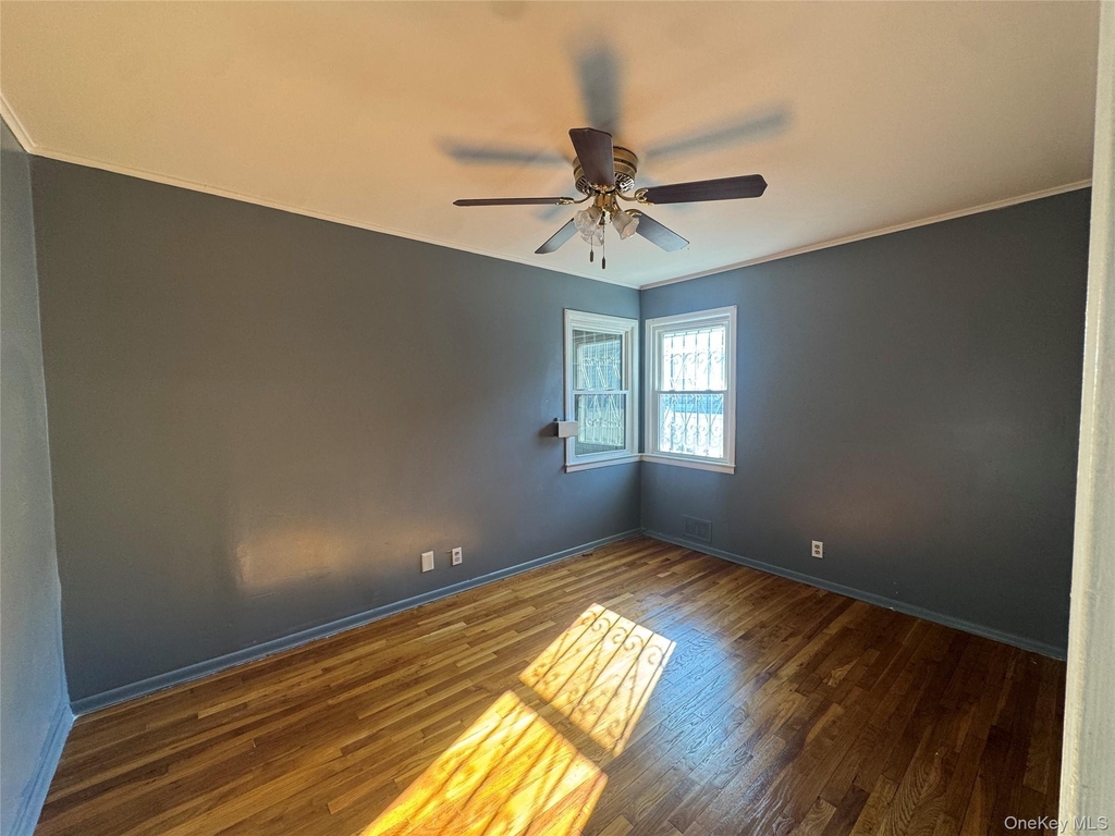 22518 S Conduit Avenue - Photo 3