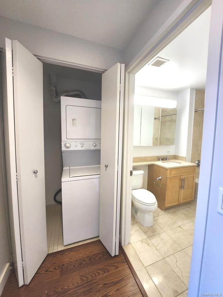 40-22 College Point Boulevard - Photo 6