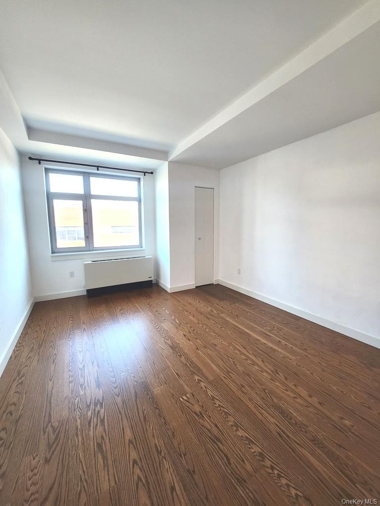 40-22 College Point Boulevard - Photo 5