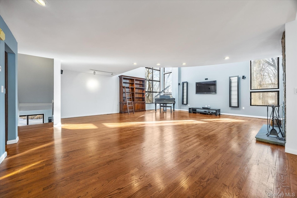 10 Rustling Lane - Photo 0