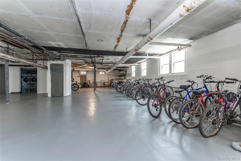 185 Atlantic Ave - Photo 10