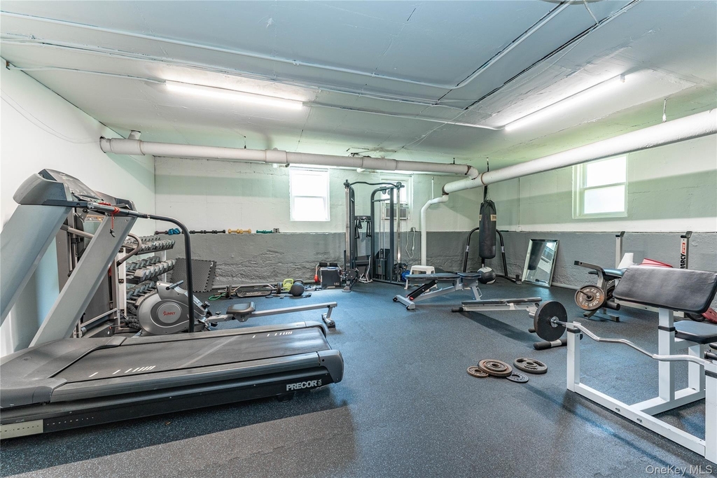 185 Atlantic Ave - Photo 11