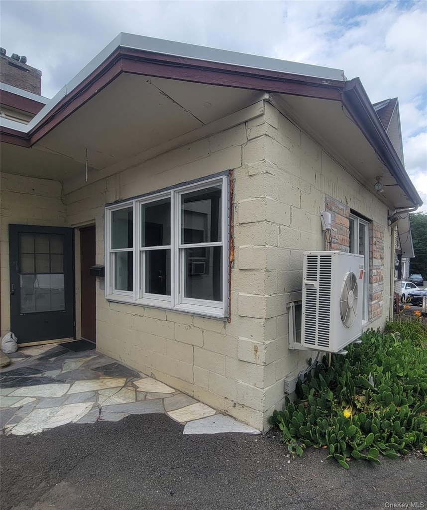 11 Washington Avenue - Photo 1