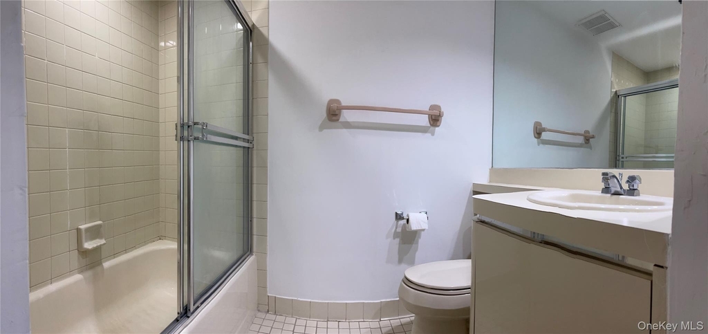 88 Cuttermill Road - Photo 18