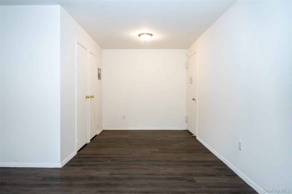 7 Lake Street - Photo 5