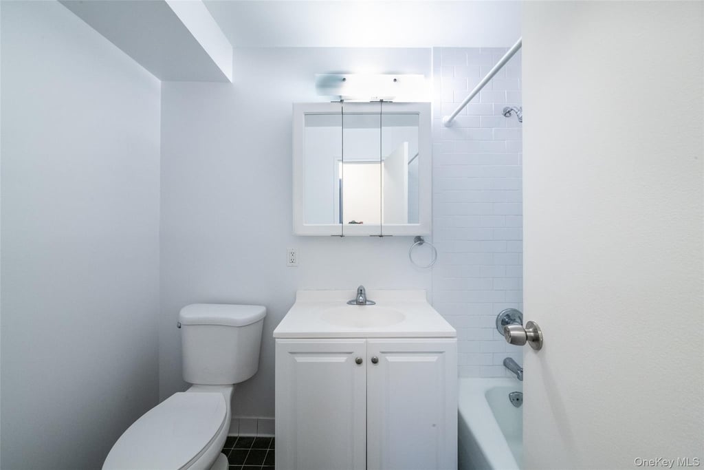 7 Lake Street - Photo 13