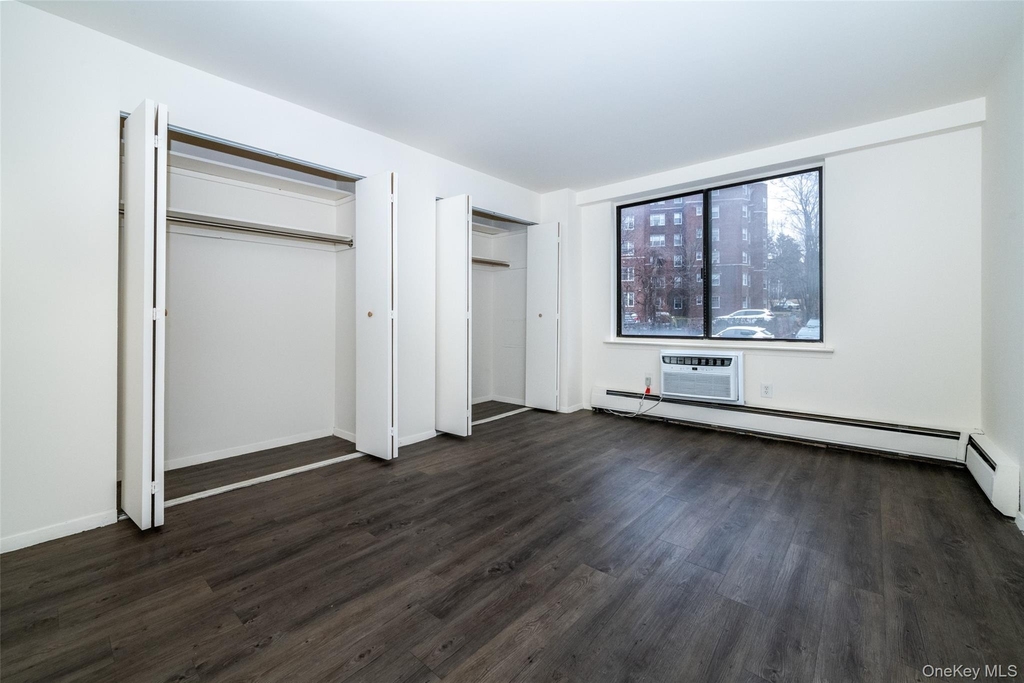 7 Lake Street - Photo 15