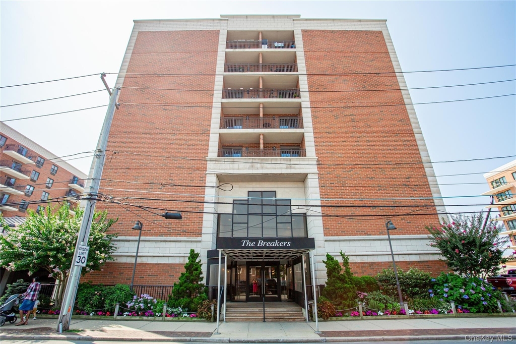 230 W Broadway - Photo 1