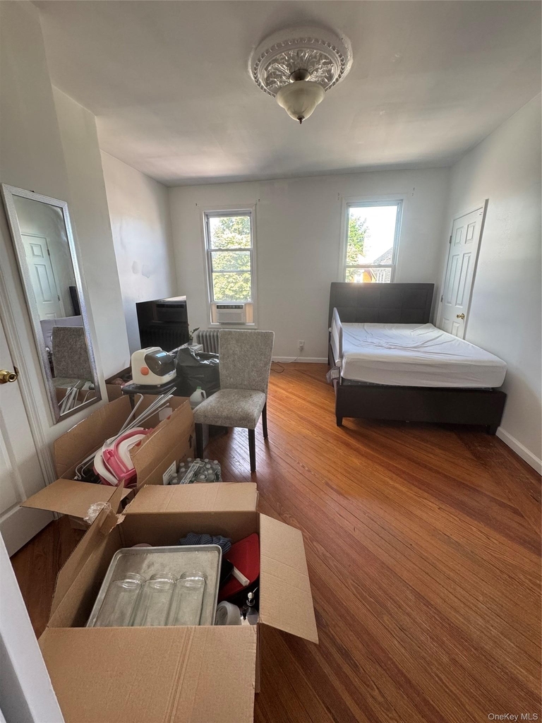 94-12 86th - Photo 3
