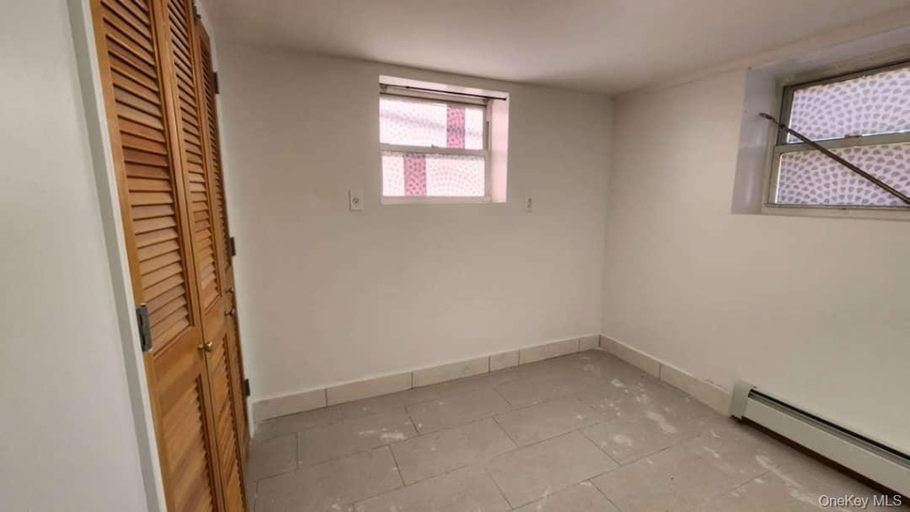 119-18 14th Avenue - Photo 2