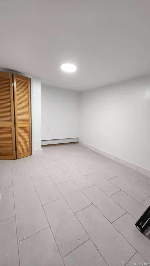 119-18 14th Avenue - Photo 4