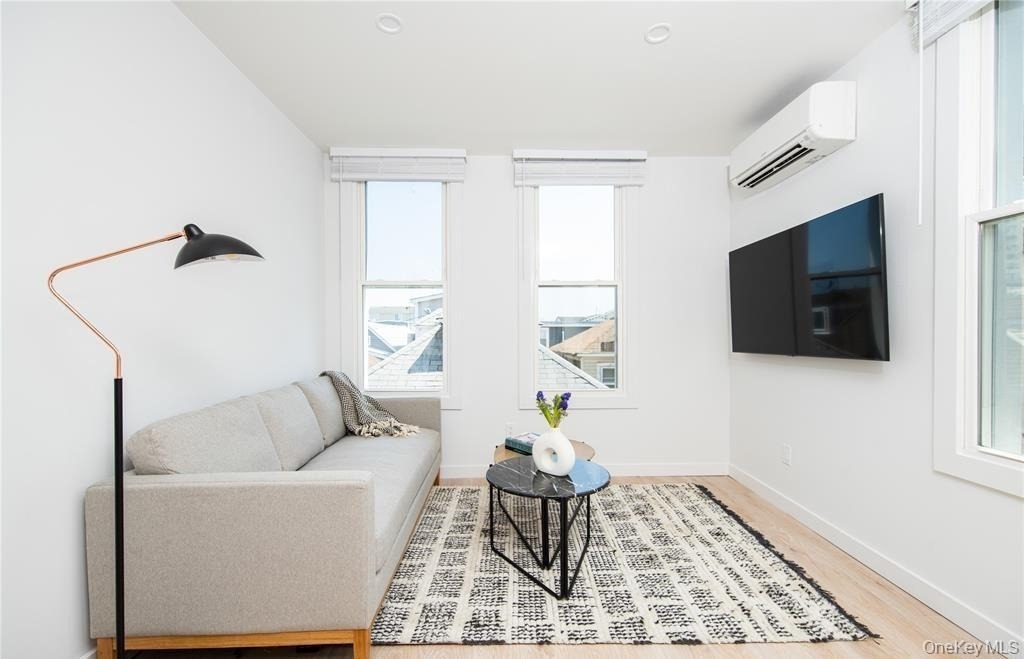108-09 Rockaway Beach Drive - Photo 4