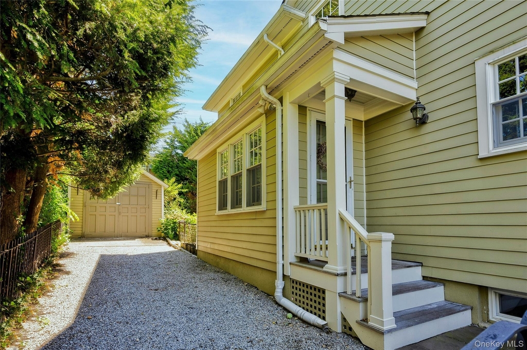 14 Buckingham Place - Photo 35