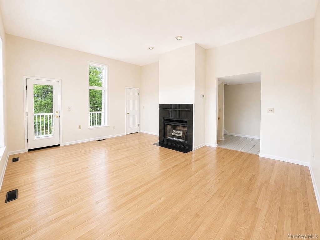 6 Cornell Place - Photo 7