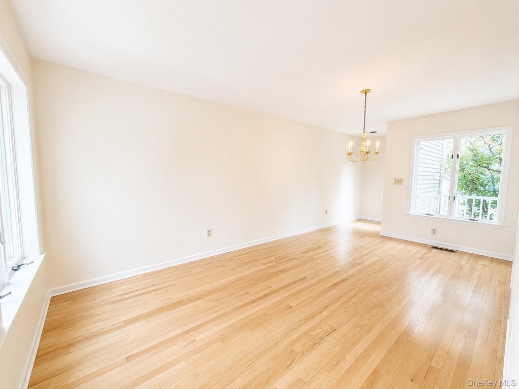6 Cornell Place - Photo 10
