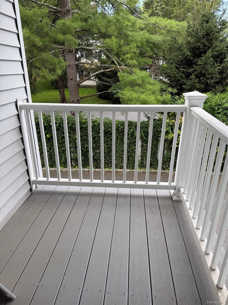 6 Cornell Place - Photo 2
