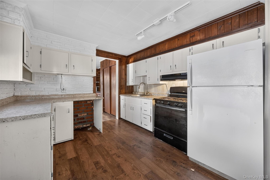 10 Washington Avenue - Photo 14