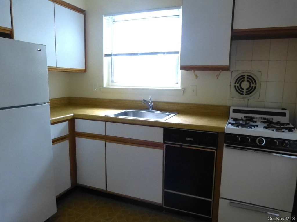 6 Duryea Place - Photo 4