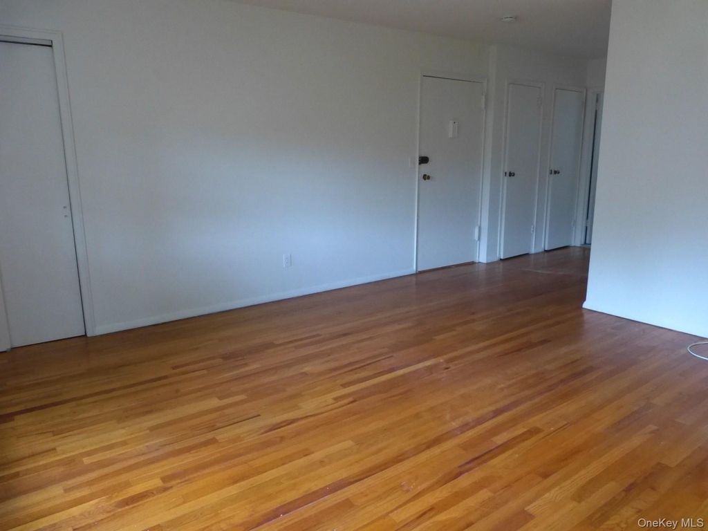 6 Duryea Place - Photo 2