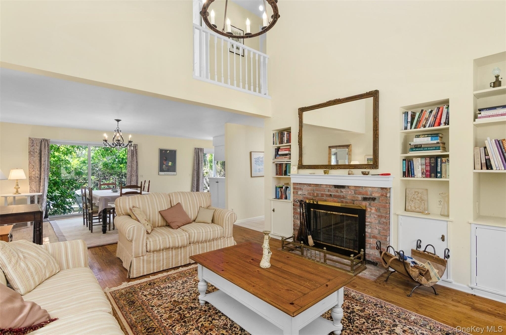 570 Hampton Road - Photo 4