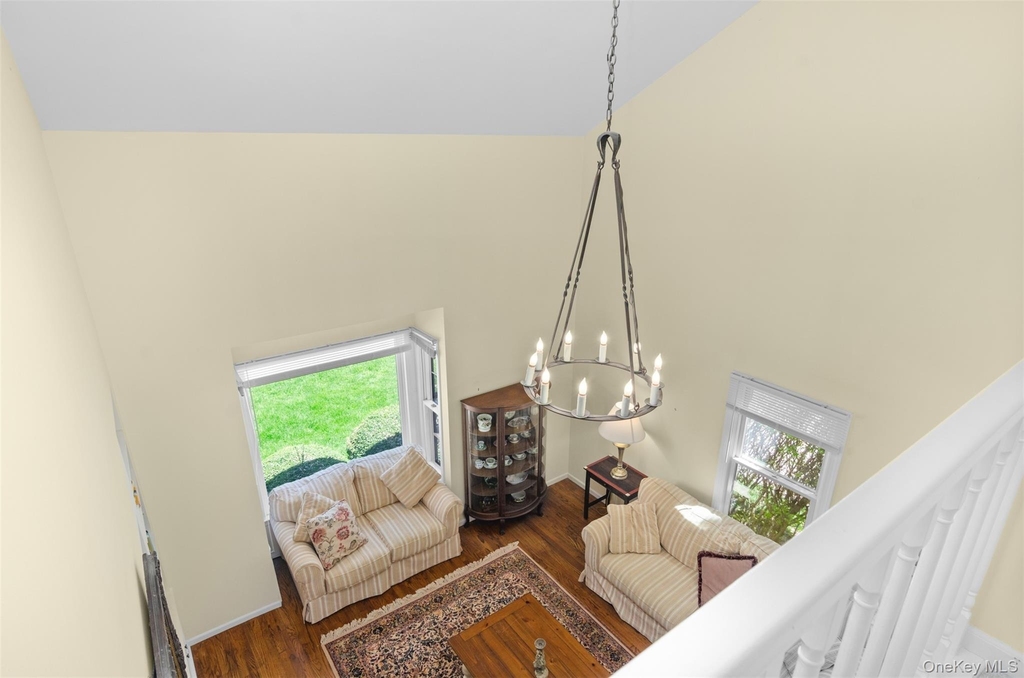 570 Hampton Road - Photo 15