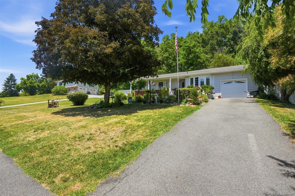 31 Park Hill Drive - Photo 0