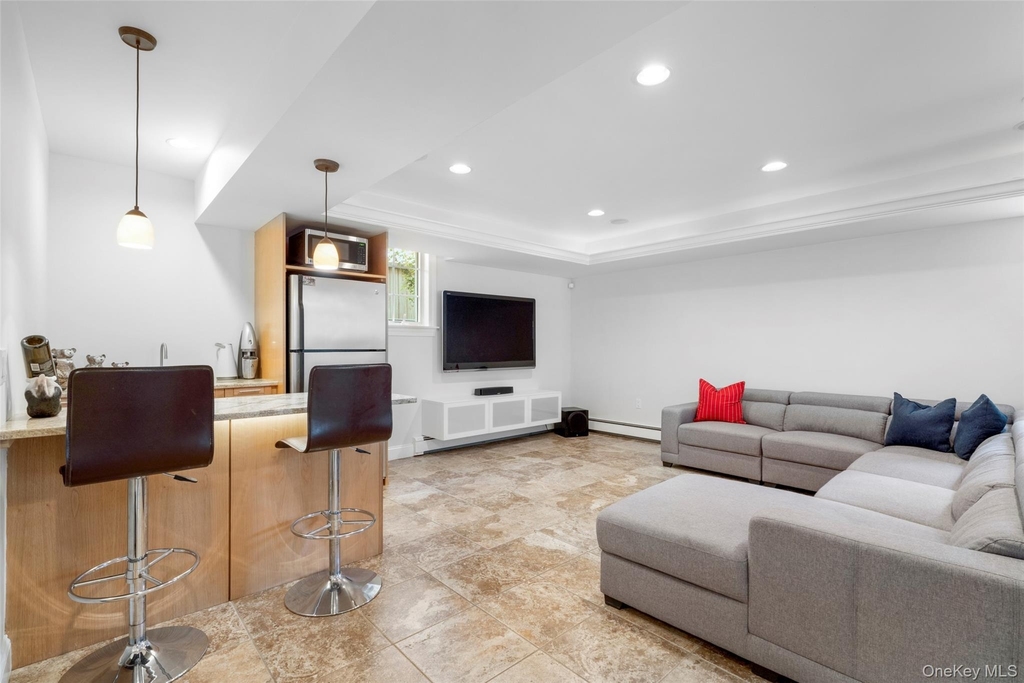 525 Carroll Avenue - Photo 26
