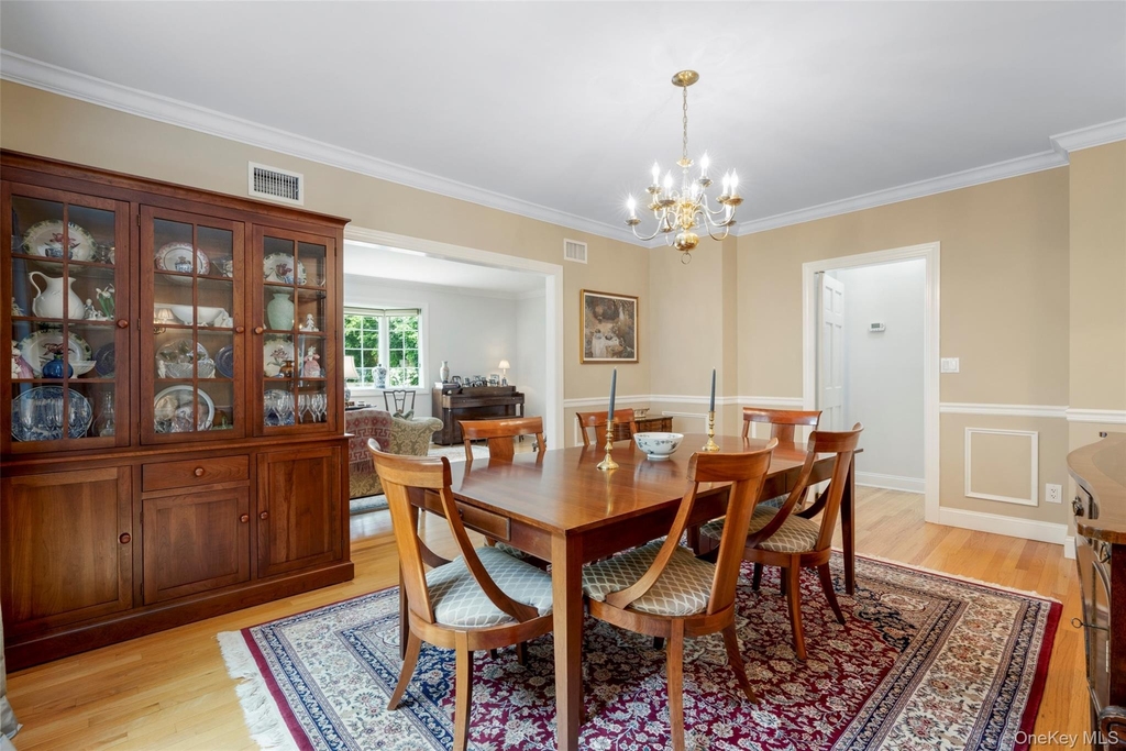 525 Carroll Avenue - Photo 6