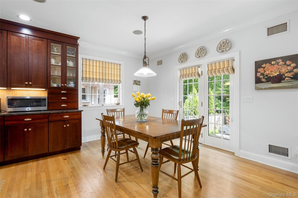 525 Carroll Avenue - Photo 10