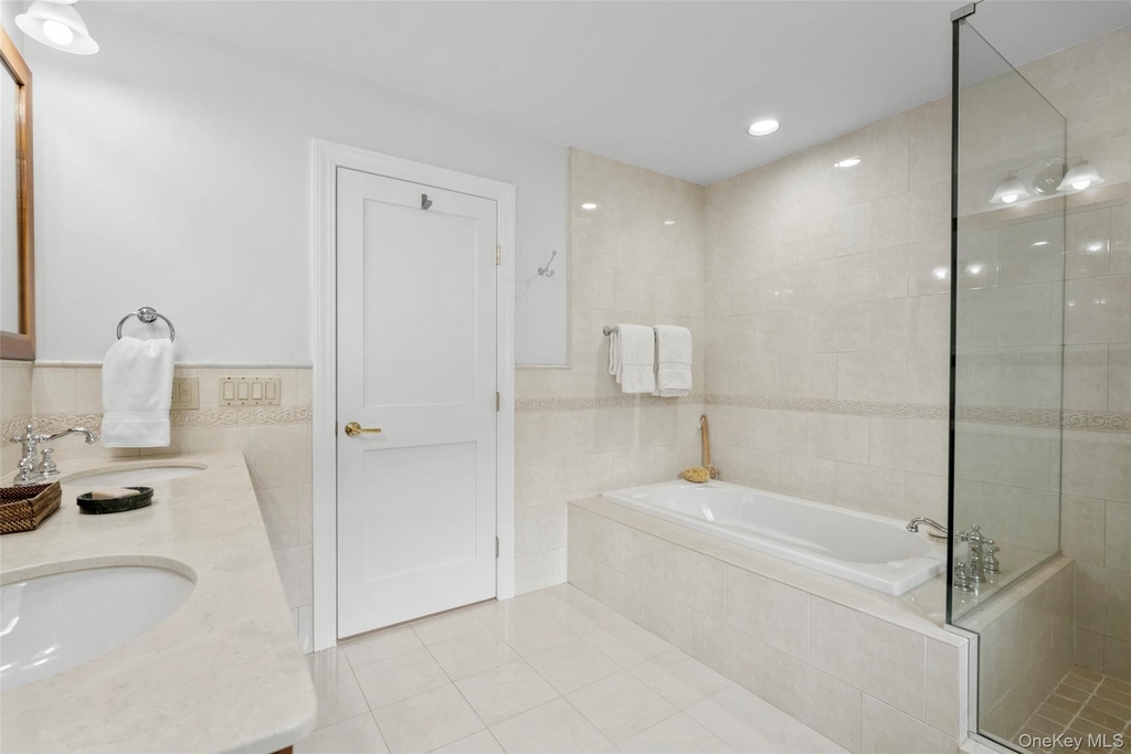 525 Carroll Avenue - Photo 18