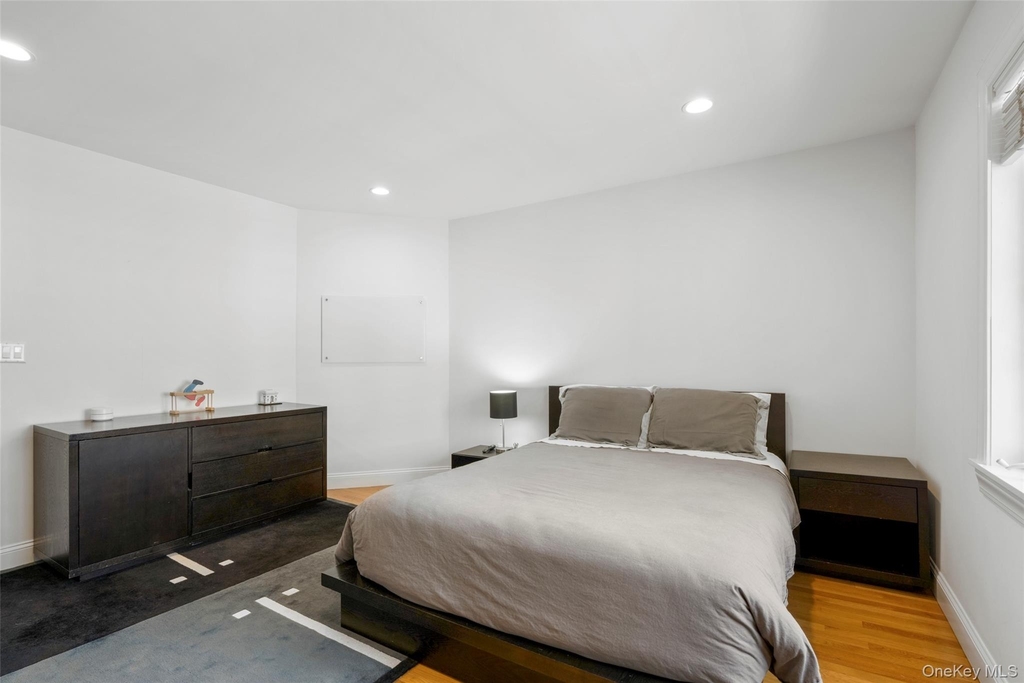 525 Carroll Avenue - Photo 20