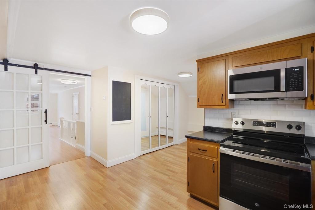 68 Columbus Avenue - Photo 4