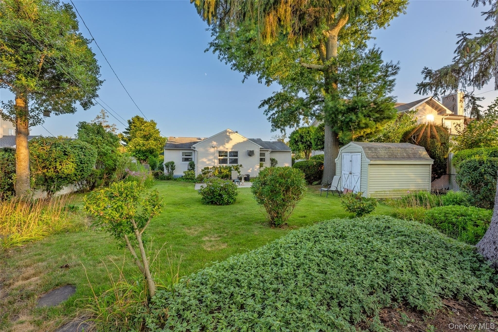 25 Surrey Lane - Photo 28