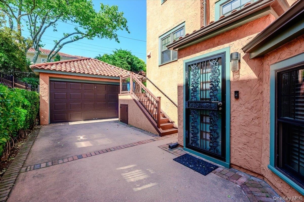 47 E Penn Street - Photo 9