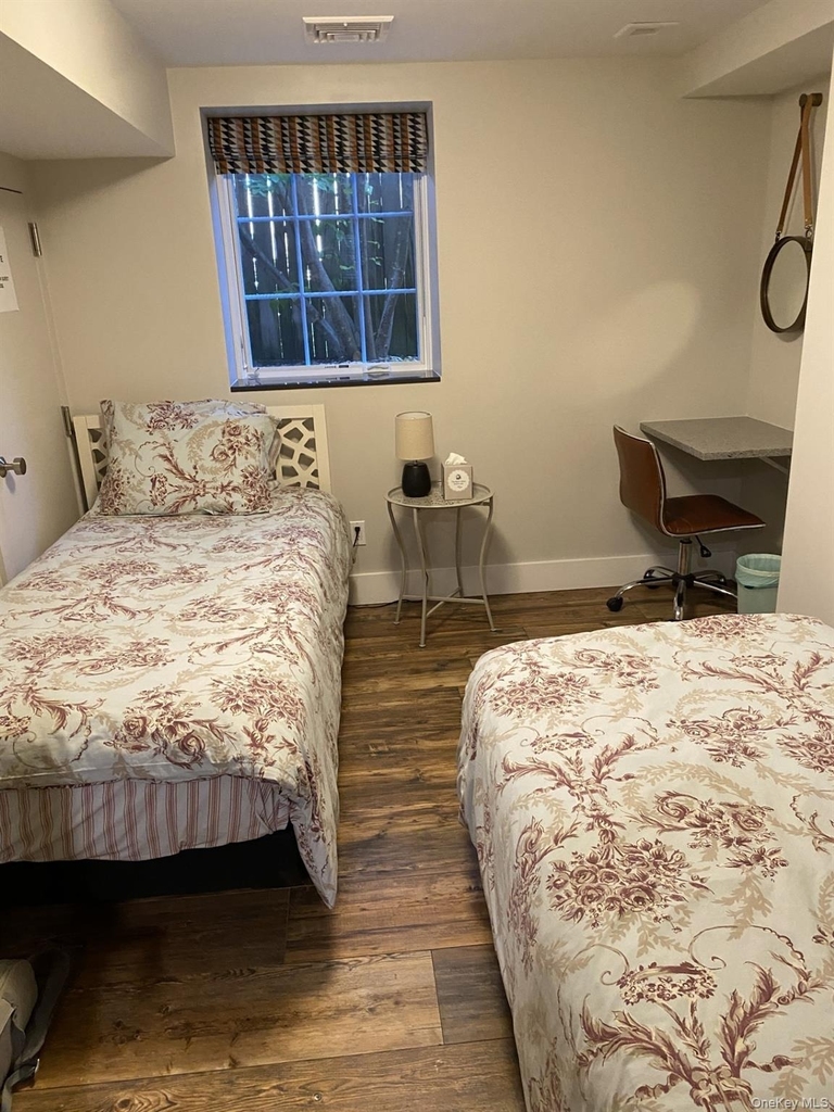 47 E Penn Street - Photo 12