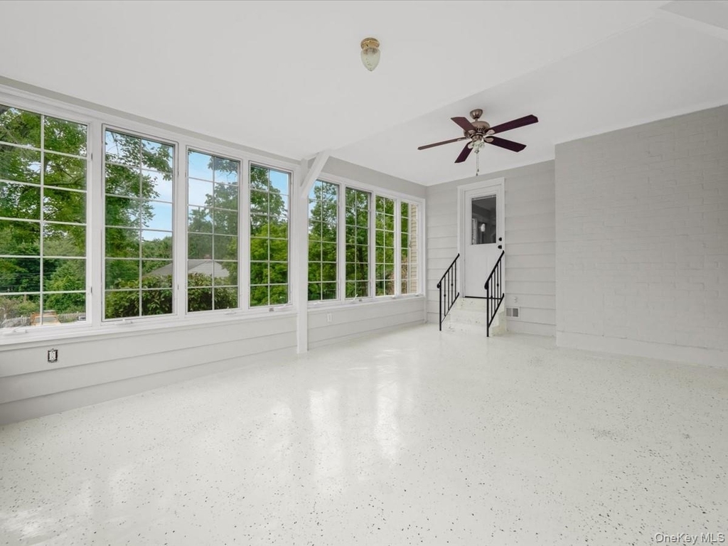 17 Pinewood Road - Photo 15