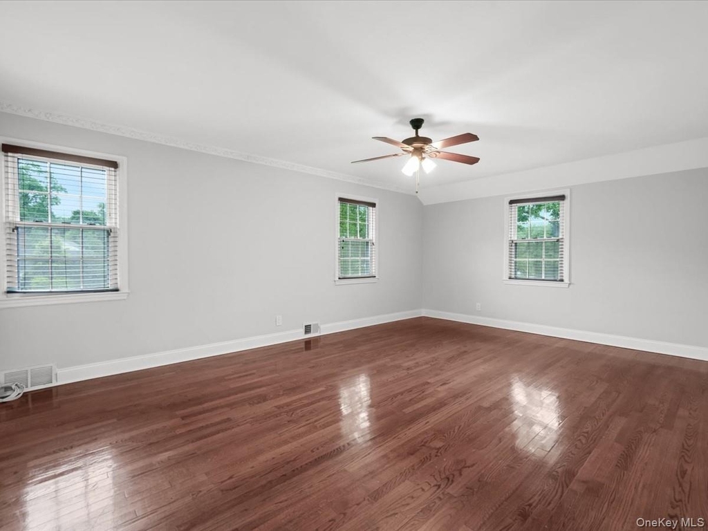 17 Pinewood Road - Photo 18