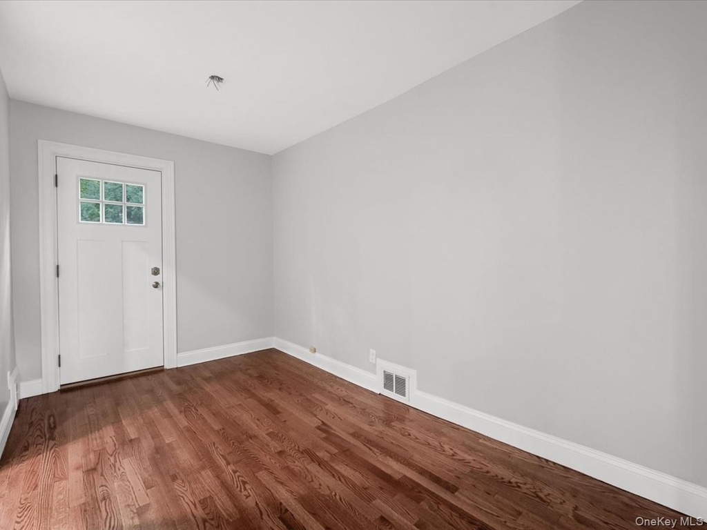 17 Pinewood Road - Photo 12
