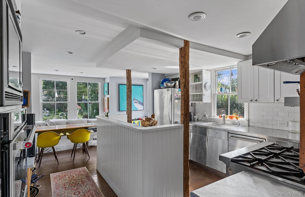 28 Bowden Square - Photo 13