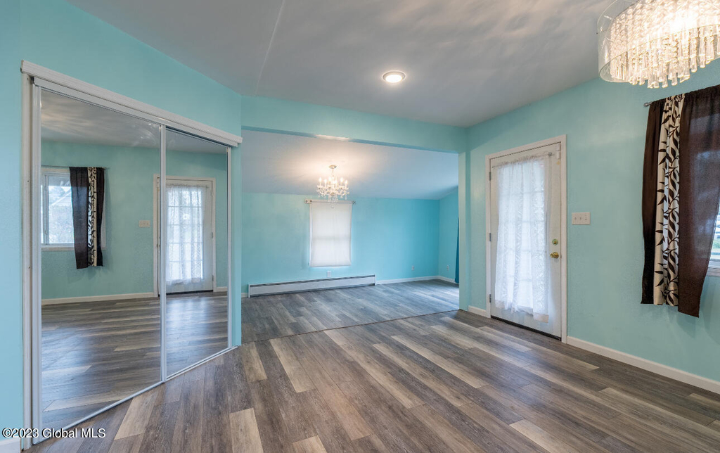 2916 Ford Avenue - Photo 3