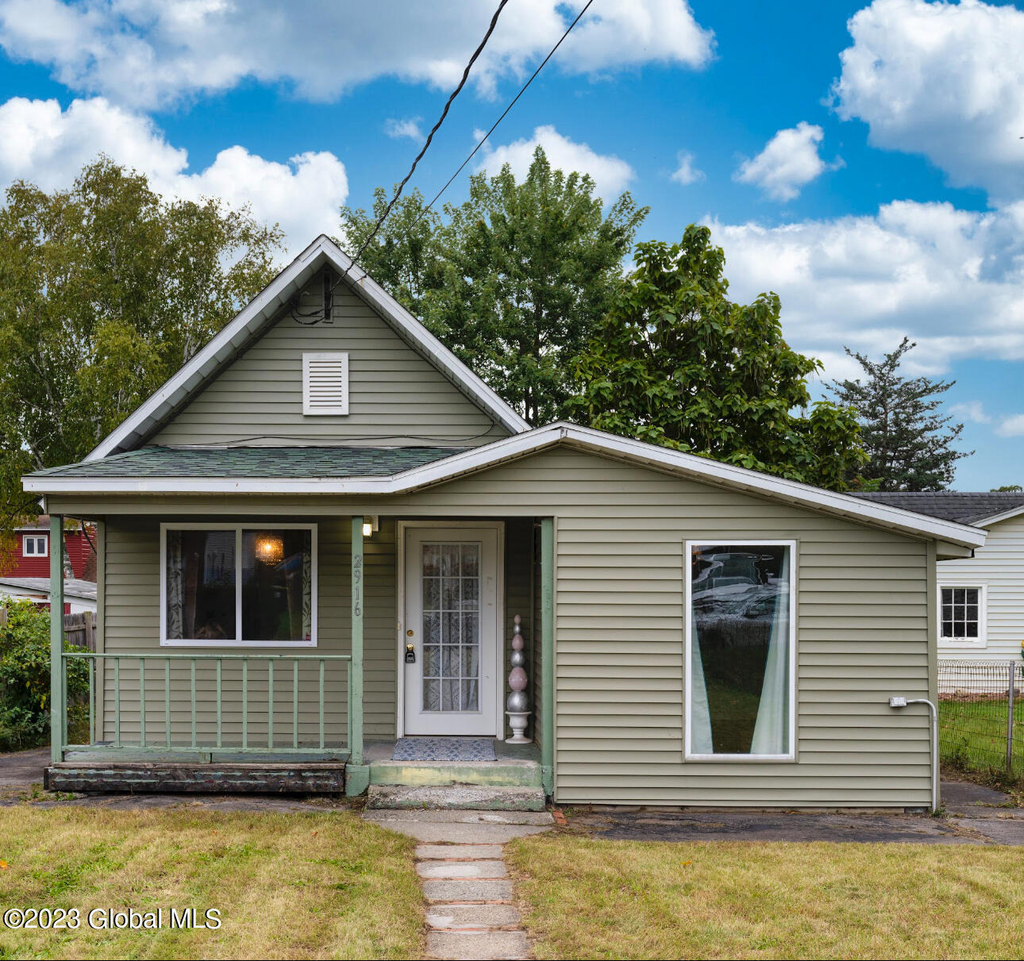 2916 Ford Avenue - Photo 0