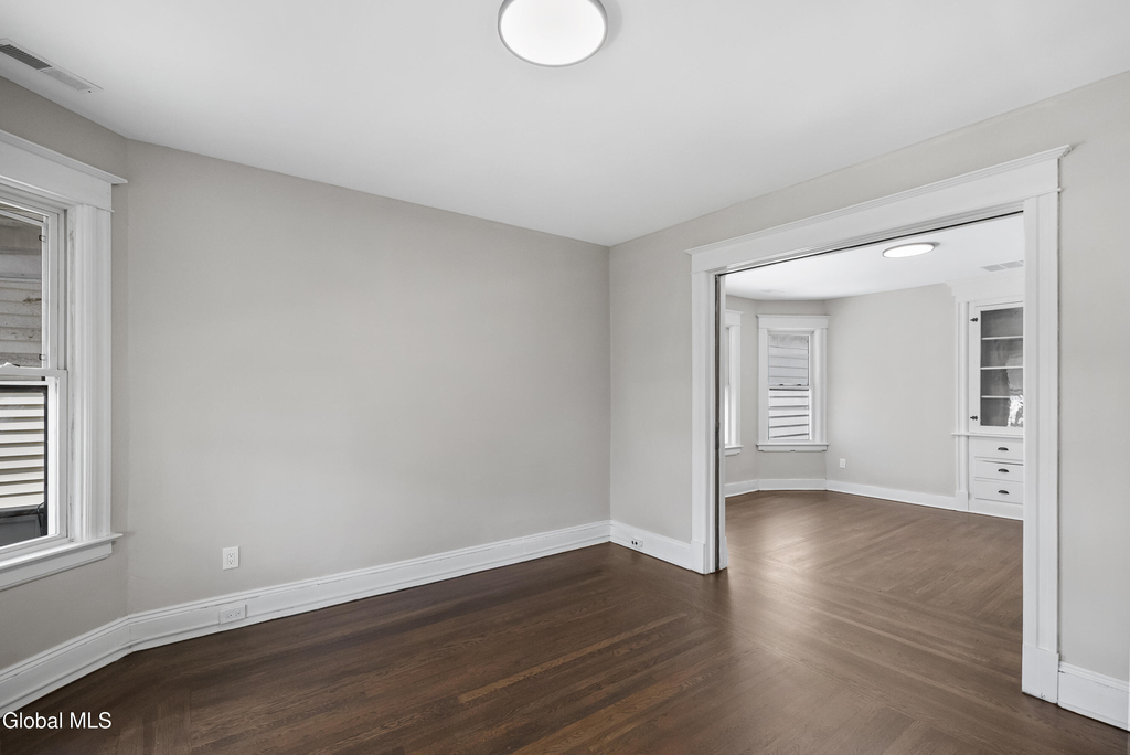 216 Delaware Avenue - Photo 3