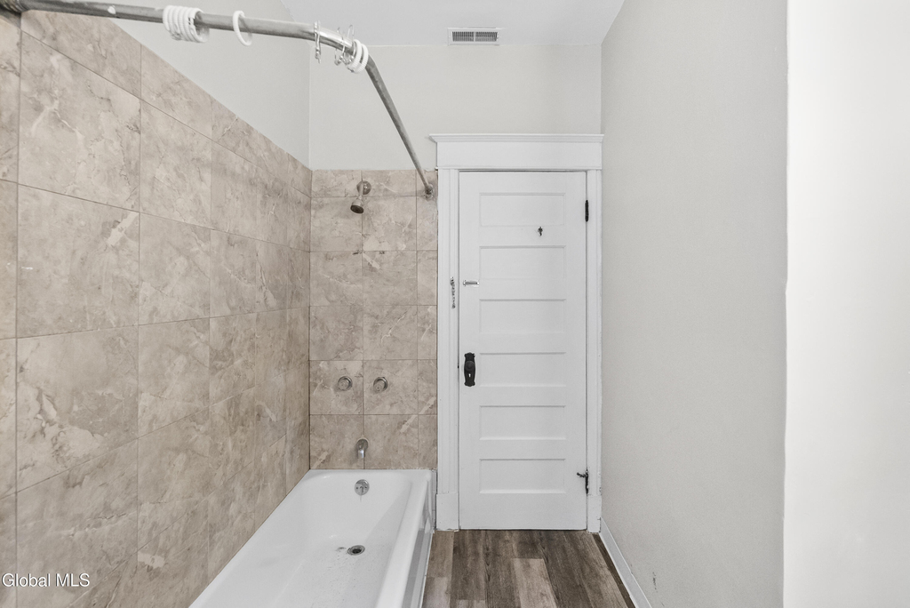 216 Delaware Avenue - Photo 18
