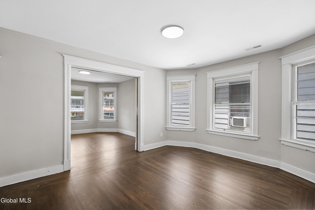 216 Delaware Avenue - Photo 11