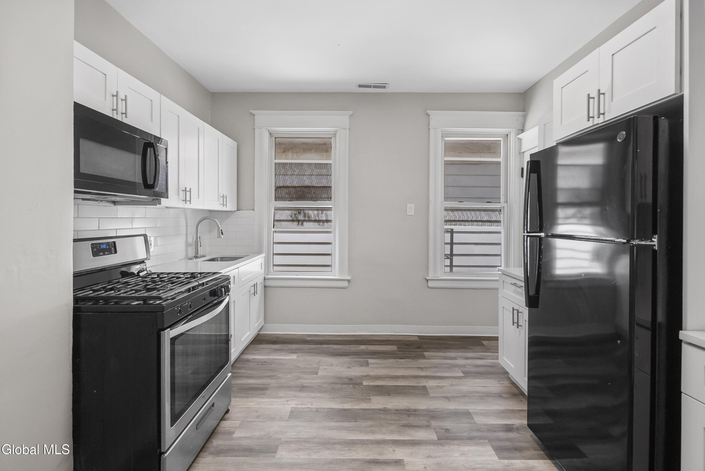 216 Delaware Avenue - Photo 16
