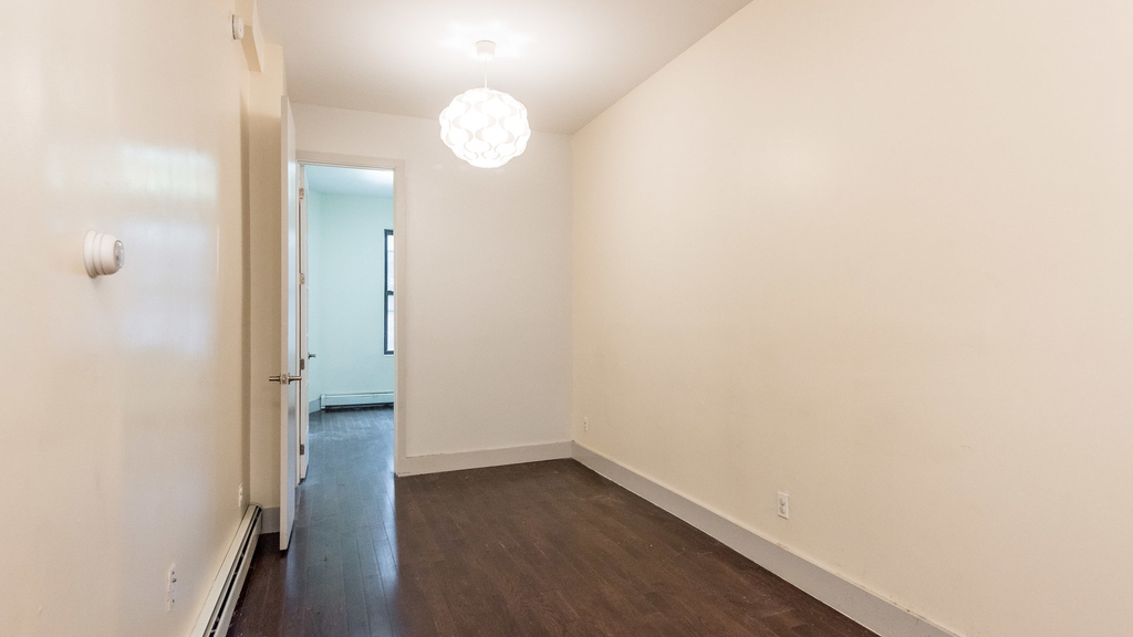 1432 Dekalb Ave 11237 - Photo 11