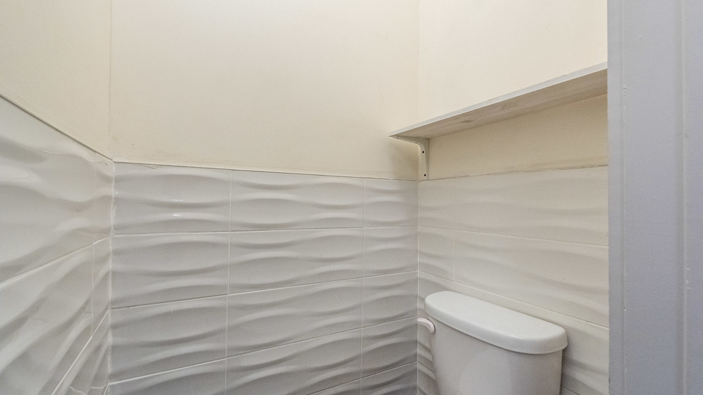 1432 Dekalb Ave 11237 - Photo 6